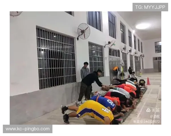 详解裁判判罚流程：从判罚到记录台的完整步骤
